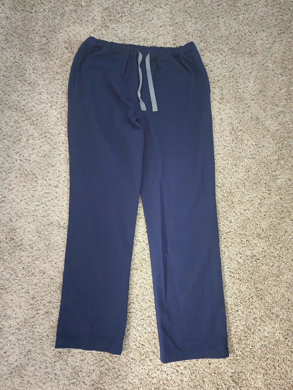 Figs Men's Navy Relaxed Elastic-Waist with Gray Drawcord